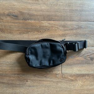 Black Lululemon Belt Bag